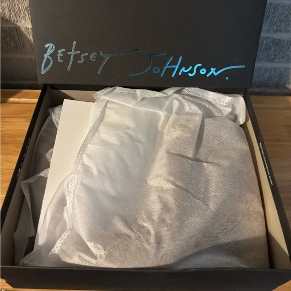 Betsey Johnson Sparkling Gold Ankle Booties - Picture 9 of 9